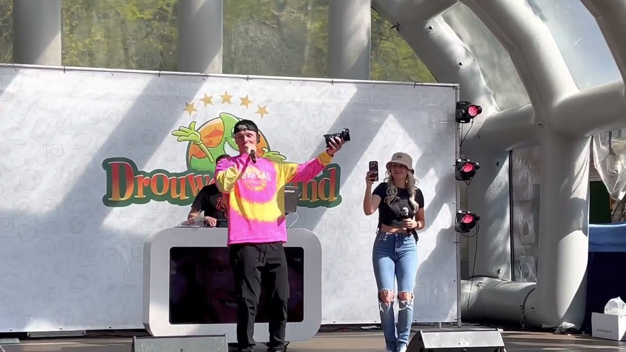 Enzo Knol in Attractiepark Drouwenerzand 2022