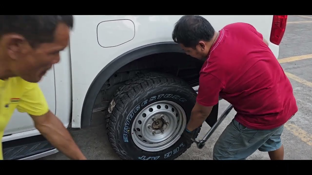 Ford Ranger XL 2023 4x4 MT First Tire Upgrade | Bridgetone Dueler A/T 697 - 255/70 R16 | Part 2 of 2