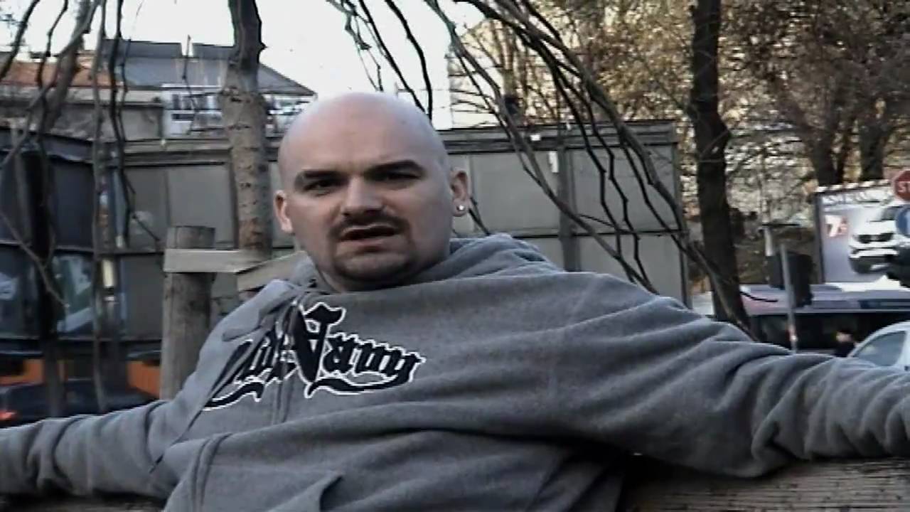 ILA - STRANICA PO STRANICA (Serbian Rap 2010) OFFICIAL VIDEO