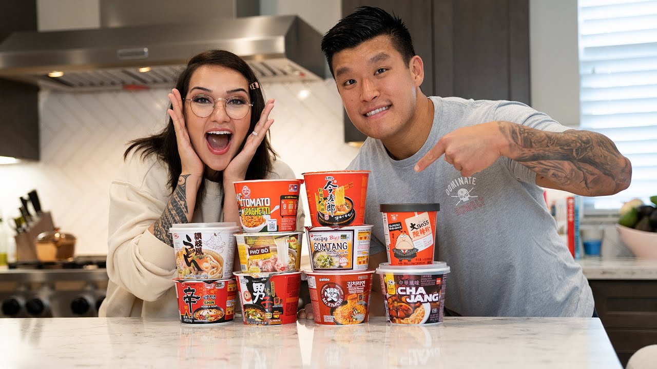 Trying 10 Different Instant Ramen!