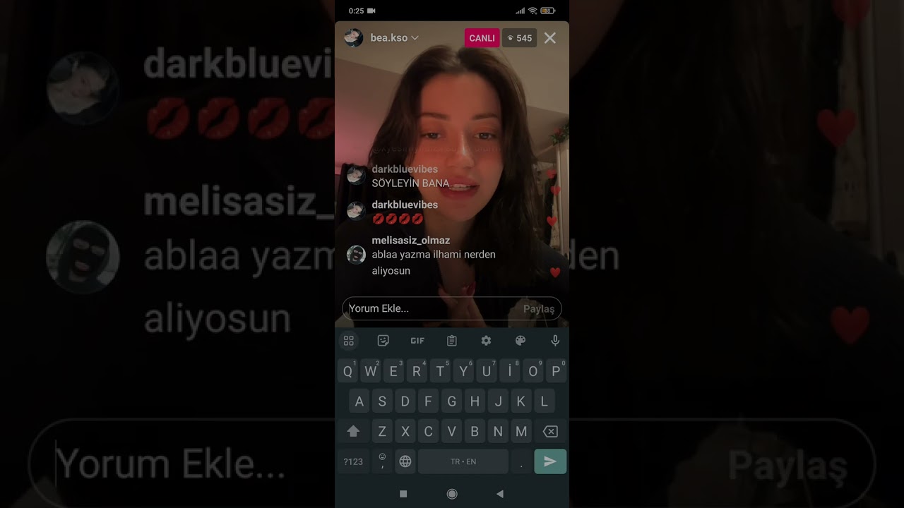 Yazar Beyza Aksoy canlı yayın