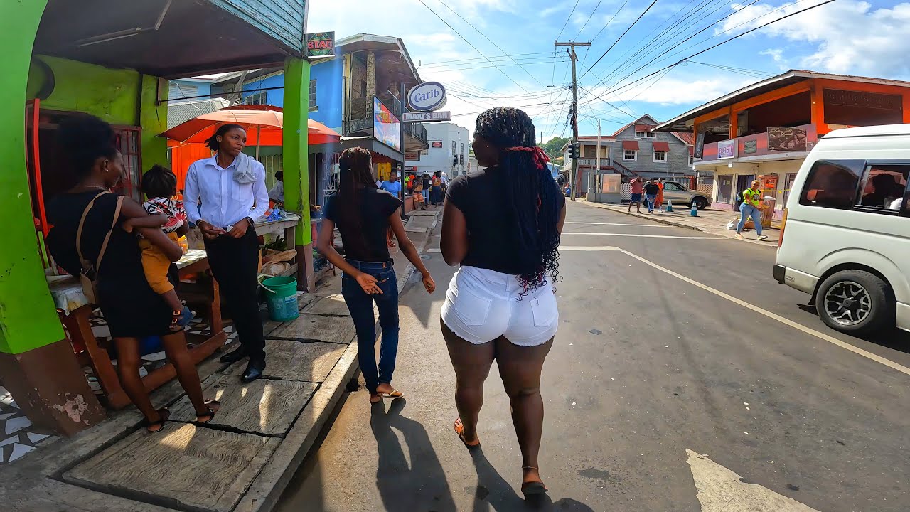 WALKING IN GRENVILLE TOWN GRENADA || GOOD VIBES