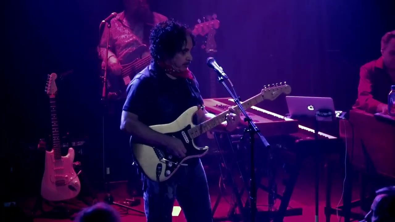 Real Thing Goin On | John Oates & The Good Road Band | Live at The Troubadour