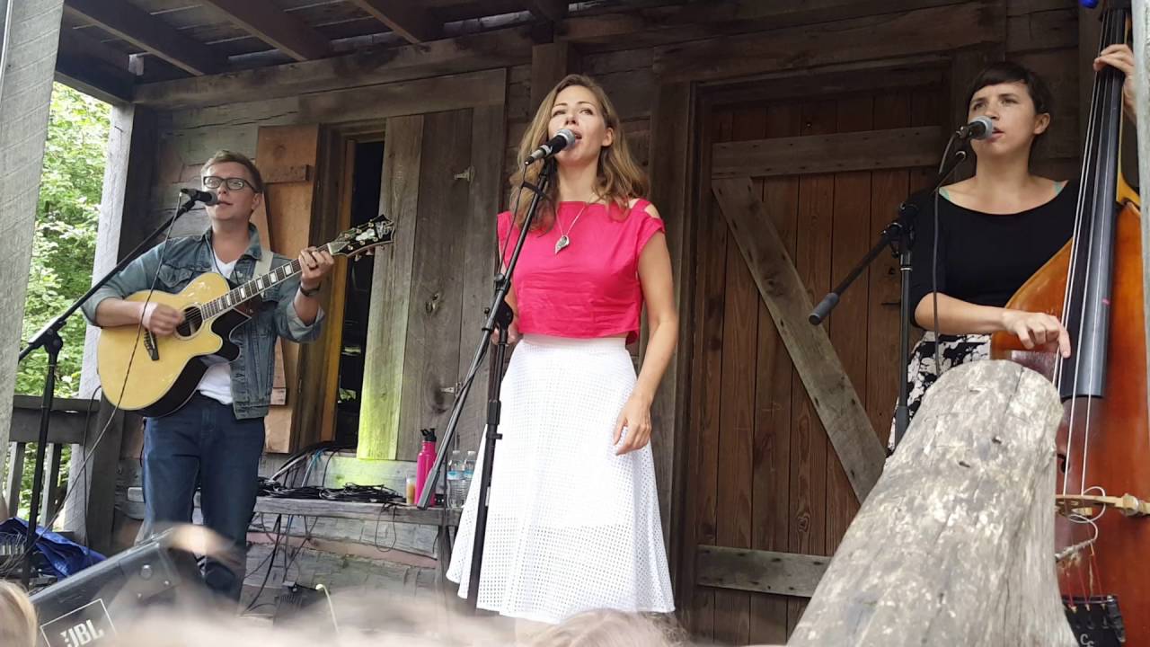 Lake Street Dive cover The Kinks 