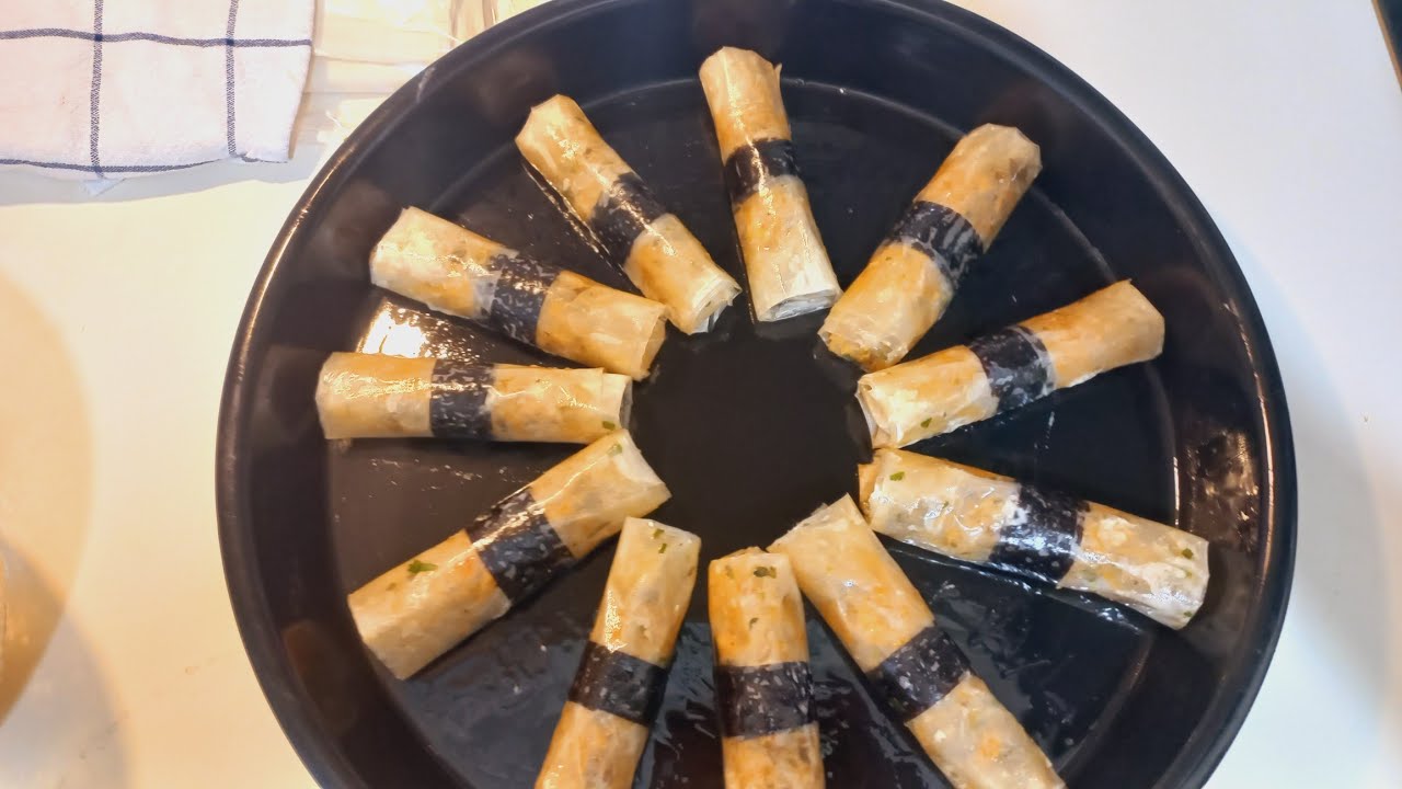 خمس انواع مملحات كل حشوة أطيب من الثانية