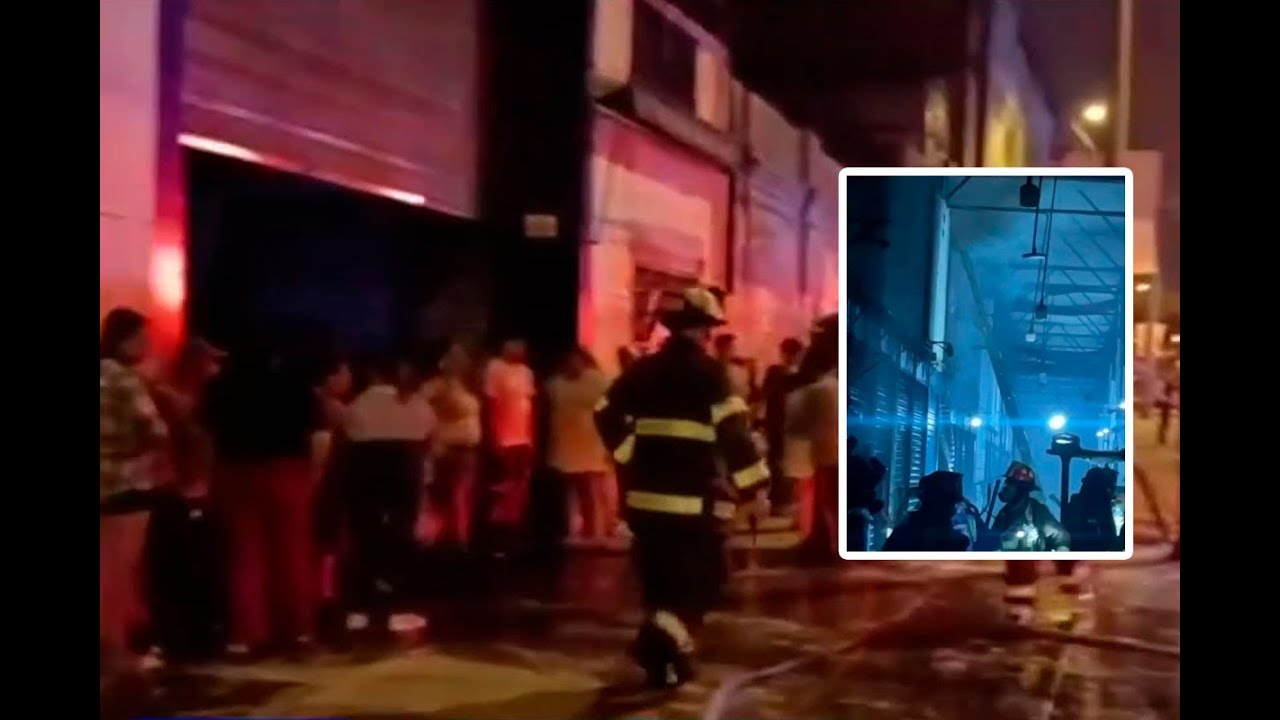 Extorsionadores incendian dos locales comerciales con bombas molotov