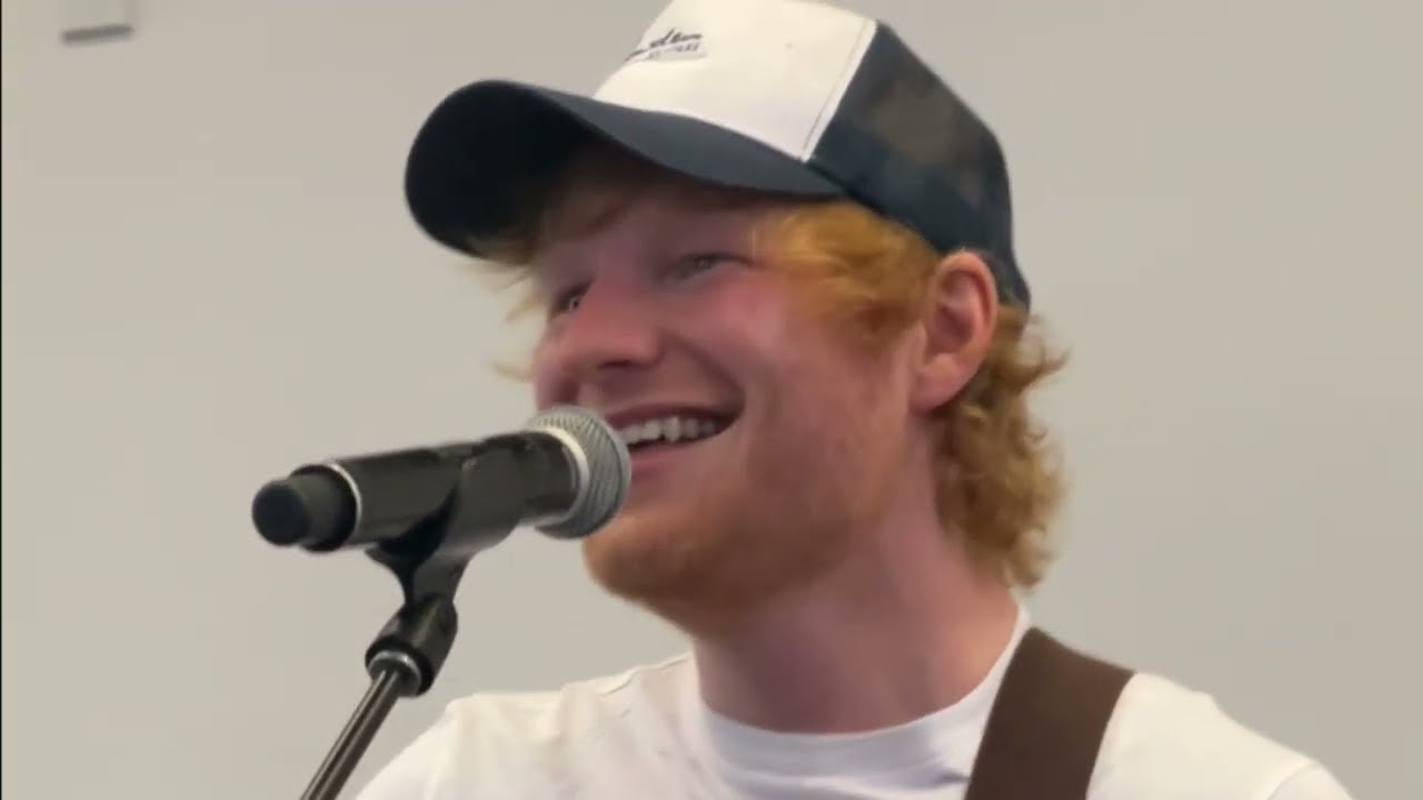 Ed Sheeran visits MI