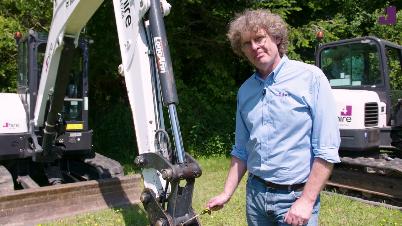 Common problems when changing a Geith Excavator bucket | 4group