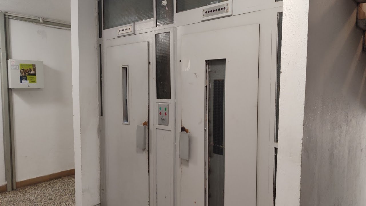 2x INSANELY FAST & OVERPOWERED Daka lifts - Grge Jankesa 6 - Belgrade, Serbia