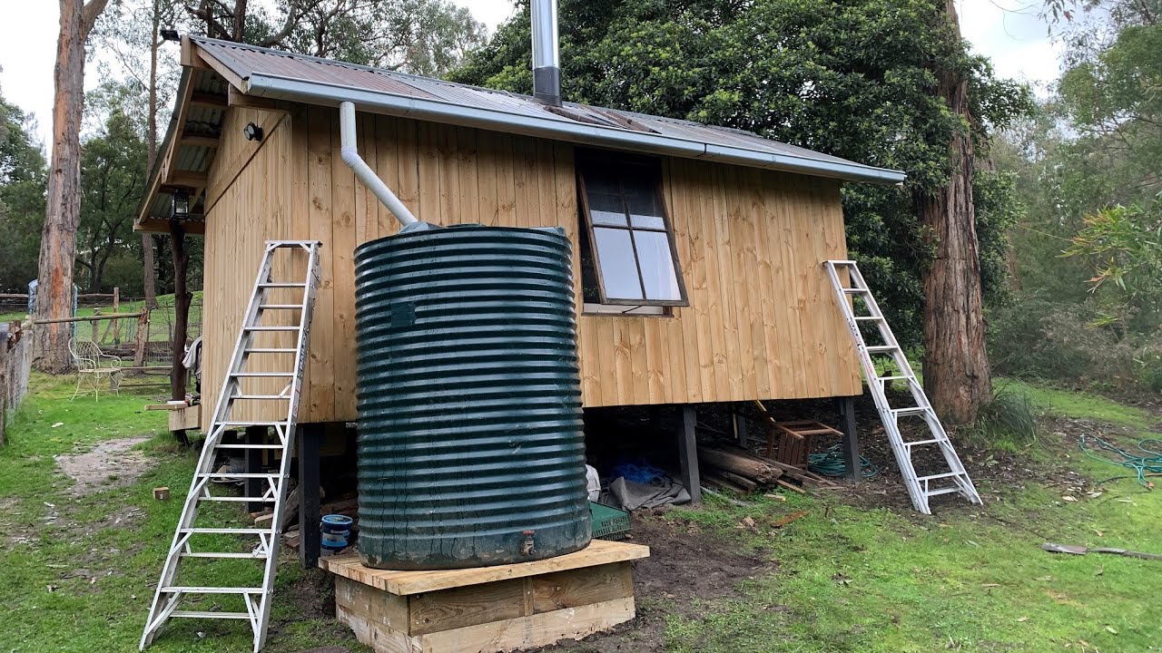 Garden Cabin / Shed Build - Adding a Rain Water Tank and Gutter to the Rear Roof of the Shed