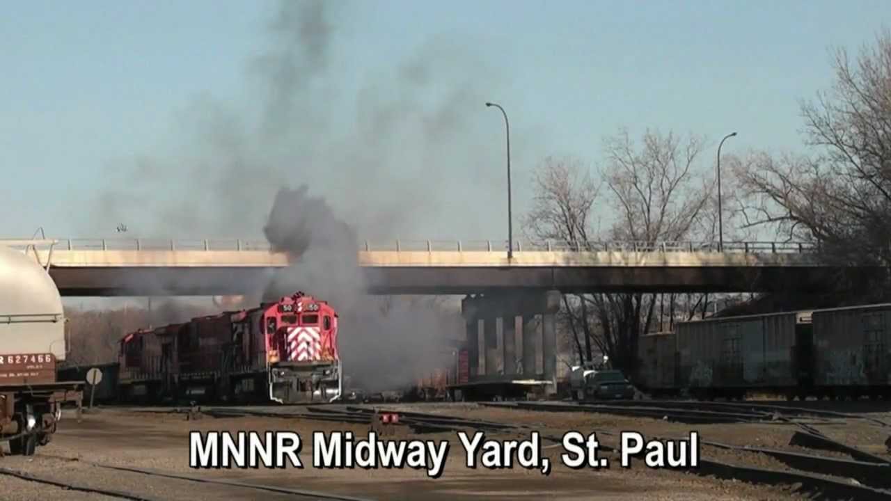 Smoking Diesels! Minnesota Commercial Sand Train