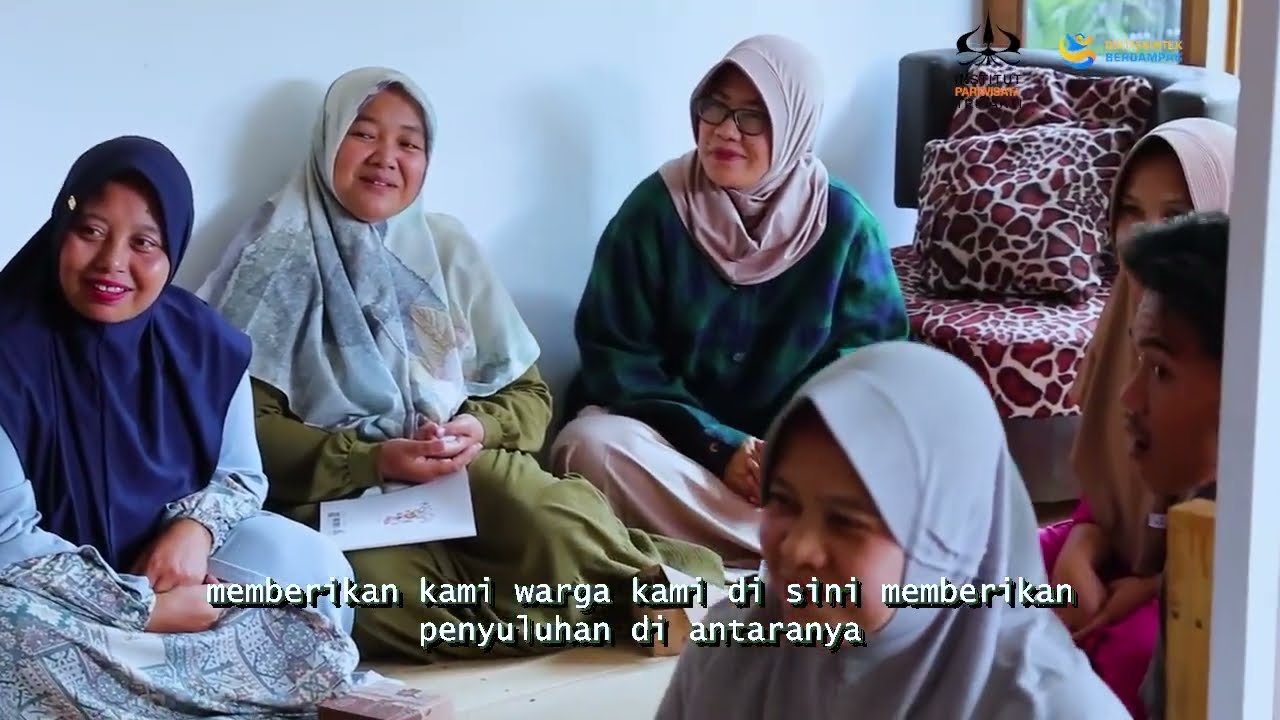 Pengabdian Masyarakat Institut Pariwisata Trisakti di Desa Wisata Kampung Tajur Purwakarta