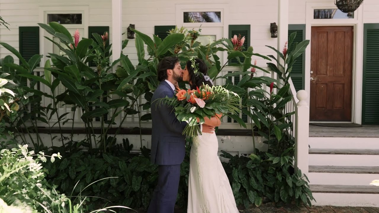 Key West Wedding | Marissa + Andy | Hemingway House Wedding
