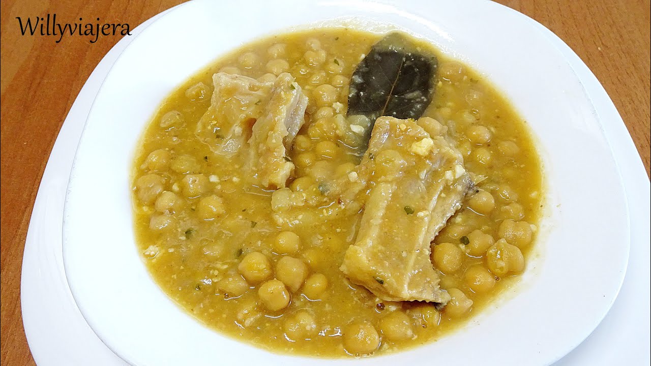 GARBANZOS CON😋🍲 CONGRIO SECO. Plato típico aragonés y soriano.