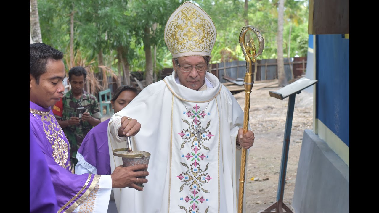 In Memoriam : Mgr. Petrus Turang bersama Umat Paroki Magnum - TTS