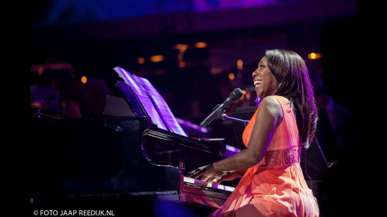 Get Here - Oleta Adams (MasterPeace in Concert)