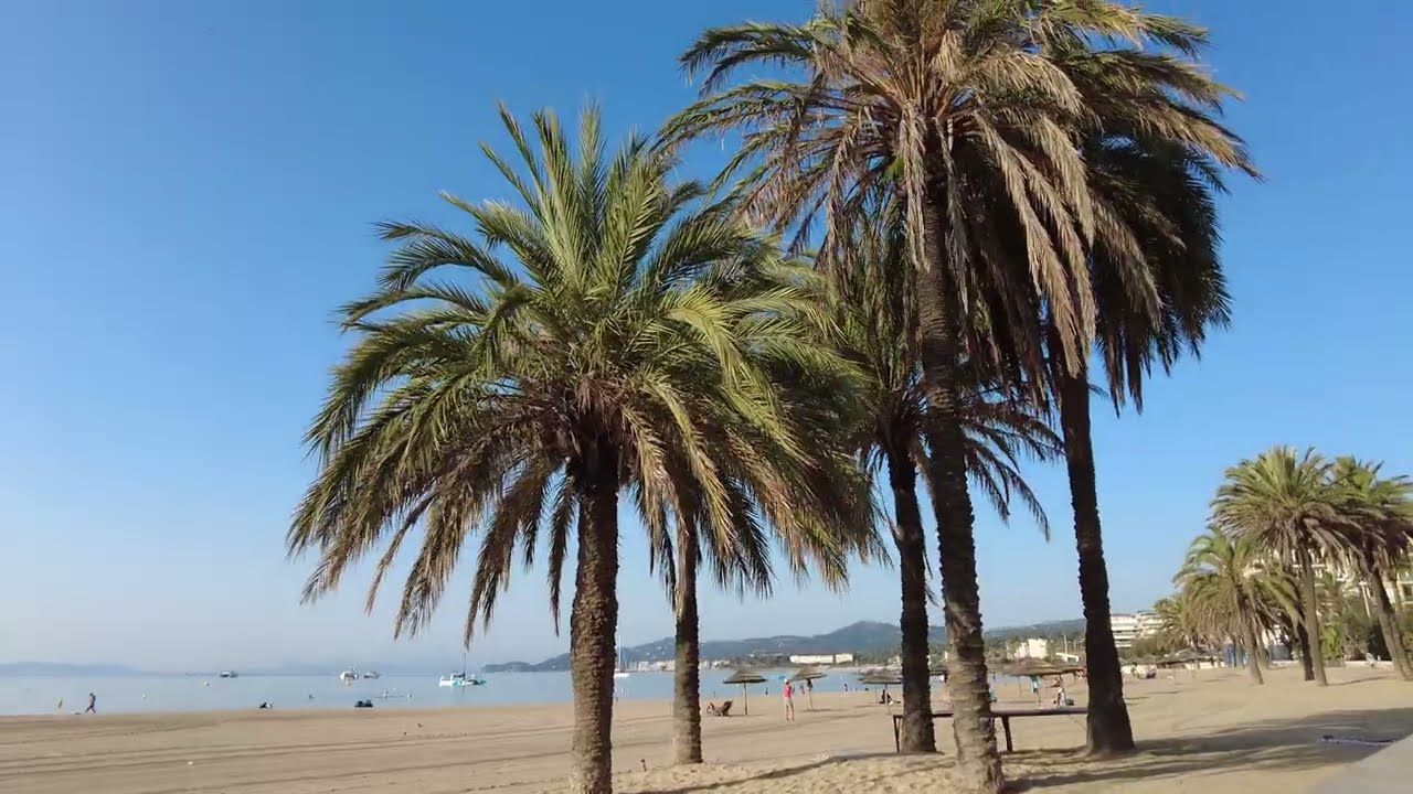 Plage centre-ville LAVANDOU (Bormes les Mimosas) 4K