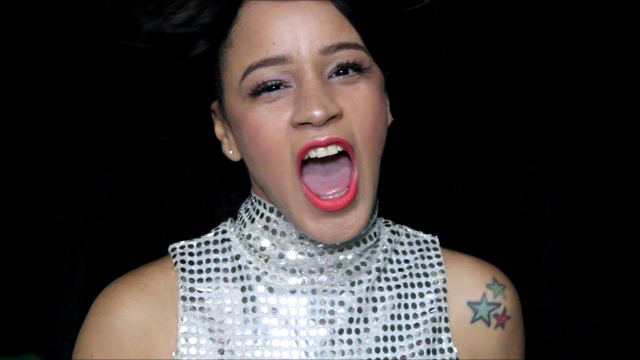 Gloria Gaynor   Can't take my eyes off you DUBLAGEM MARA SELTING