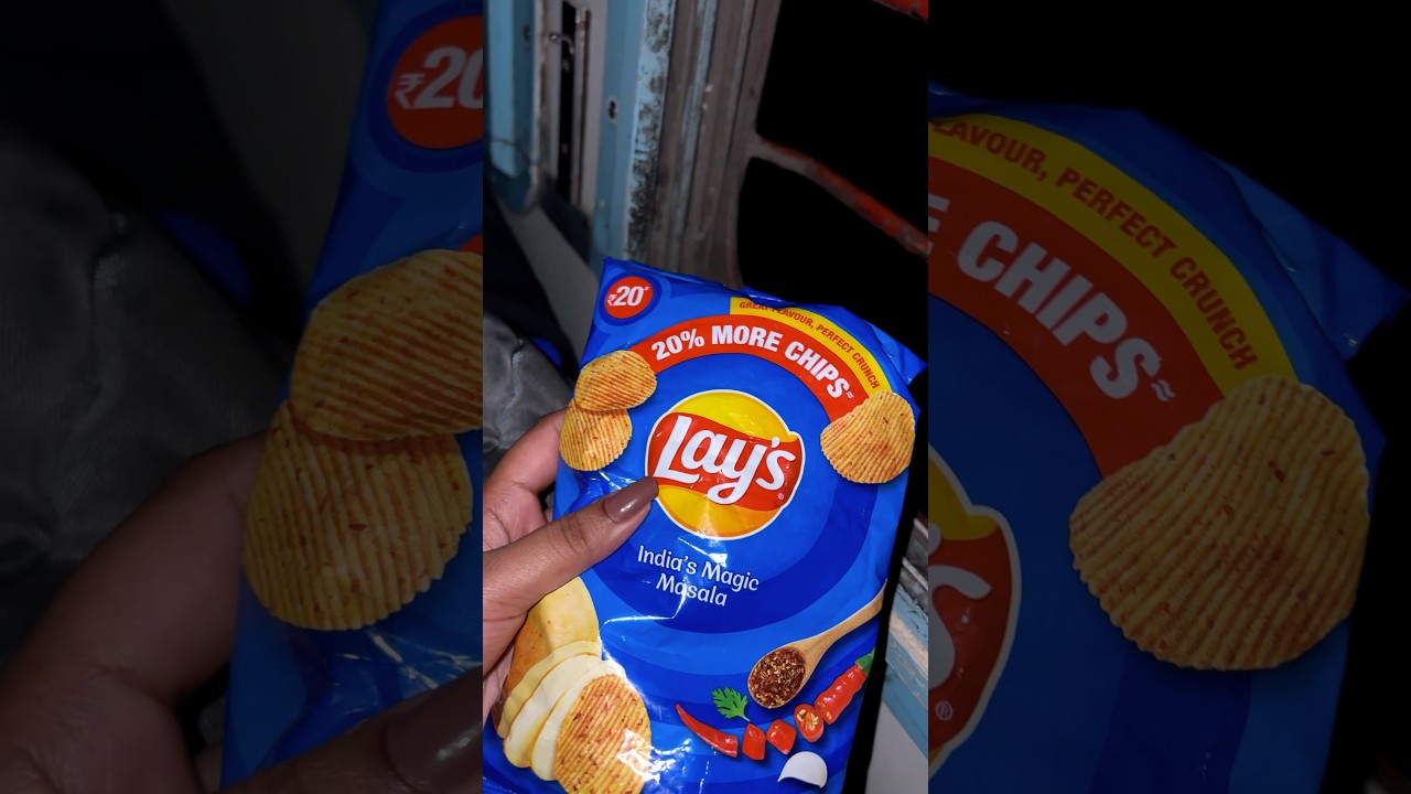 What i ate *travel edition* 🚆🍔🏔️💕 #whatieatinaday #travelshorts #ashortaday #shortsindia