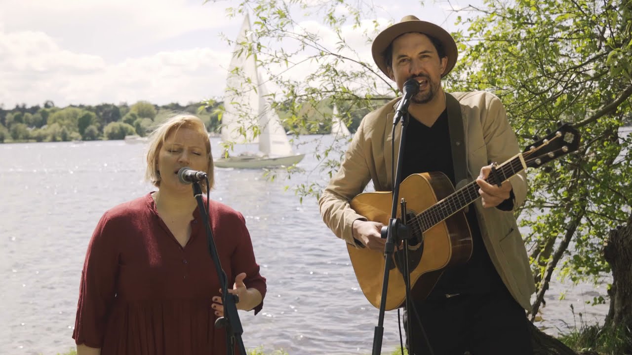 Horizon of Gold | Flora Falls | Indie Folk Live Recording