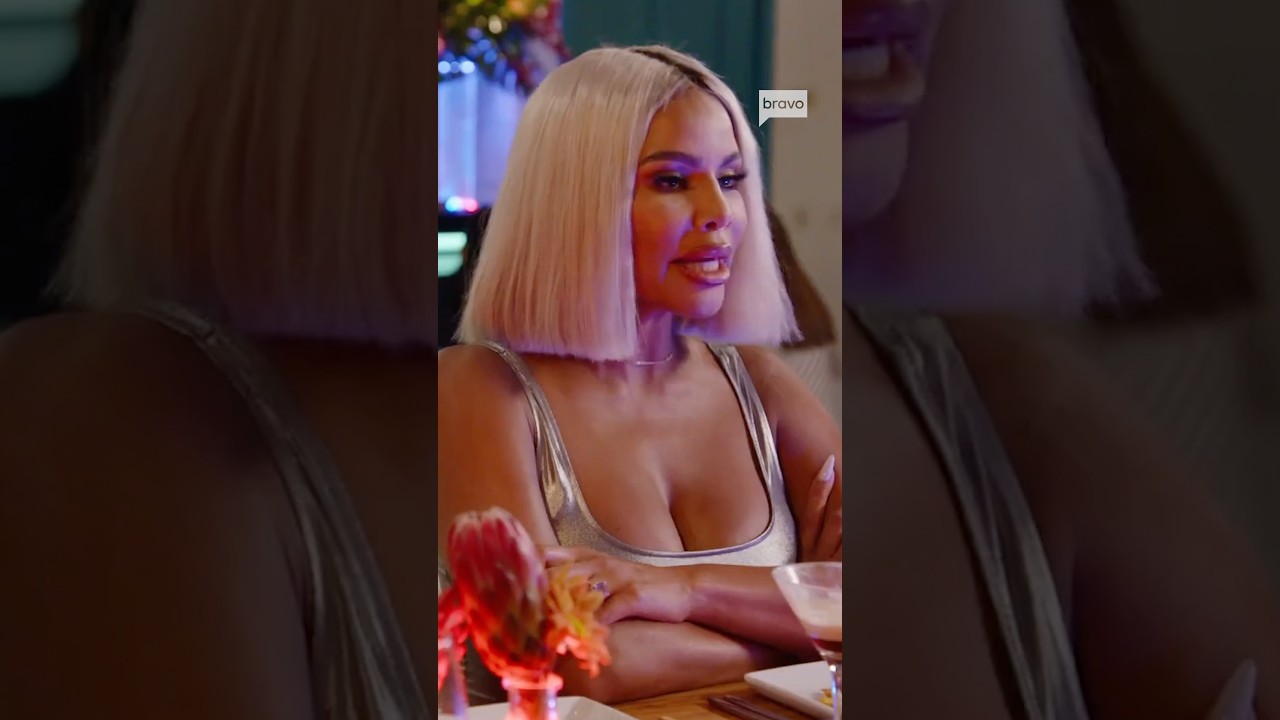 Mia shows her jealous side at dinner #RHOP #MiaThorton