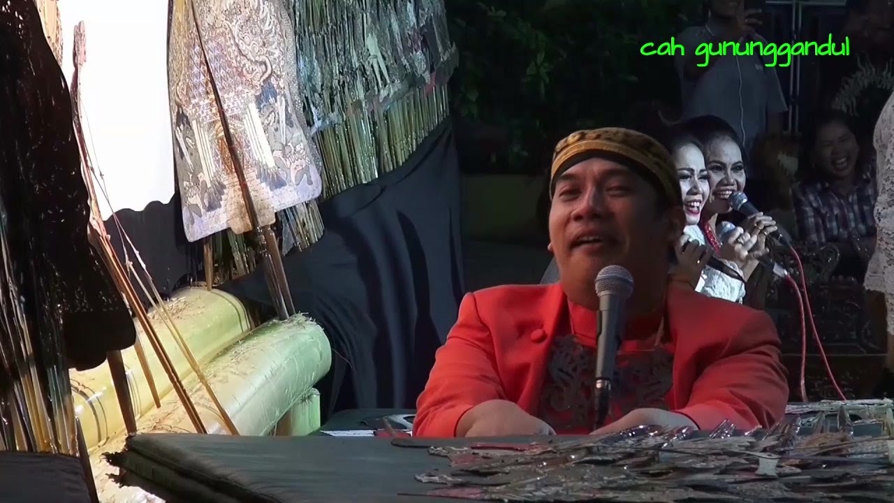 KI BAYU AJI TIDAK MAU BERSALAMAN DENGAN GARENG BINTANG TAMU DARI SEMARANG UTARA DAN EKA UGET-UGET