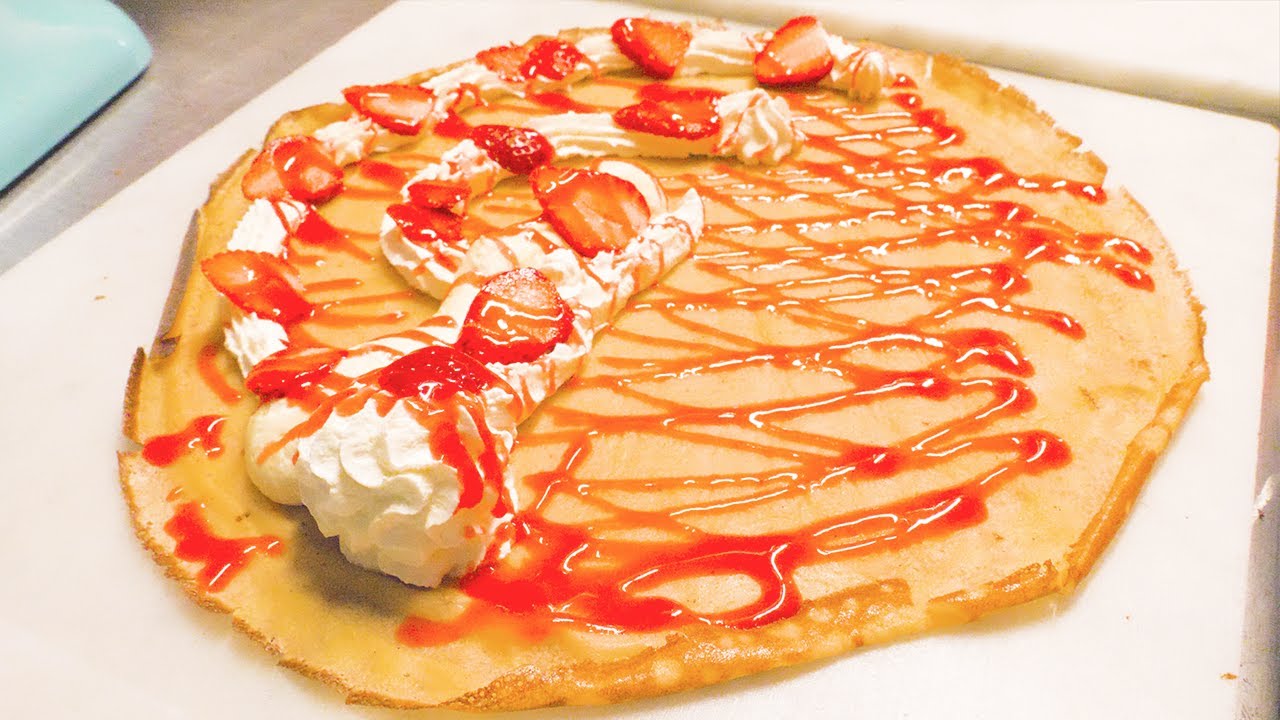 【初公開✨クレープ】老舗ケーキ屋さんのしっとり生地に自家製トッピングが美味しすぎる🍓苺のミルフィーユクレープ🦄 | Crepe of a long-established cake shop