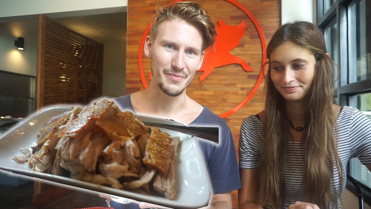 Foreigner trying LECHON for the FIRST TIME | Manila - Vlog #83