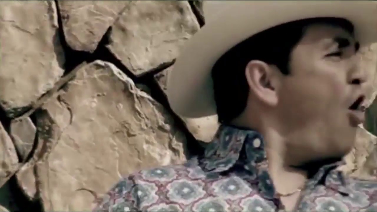 Ernesto Chavana - Un simple mortal [El rey del tribal] (Official Video)