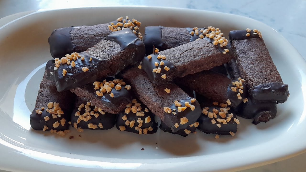 Brunsli - Biscotti svizzeri con mandorle e cioccolato