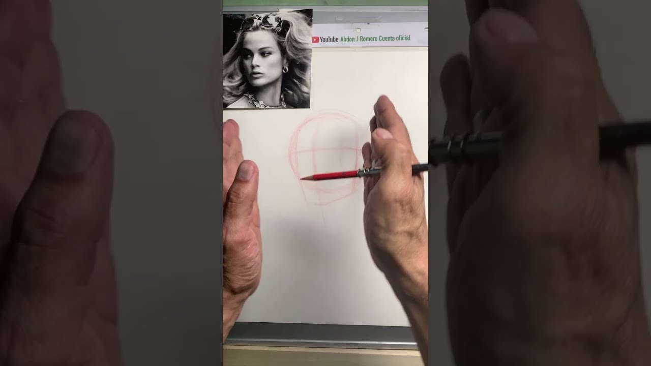 Desarrollo de una cabeza; proporción, planos, valoración.