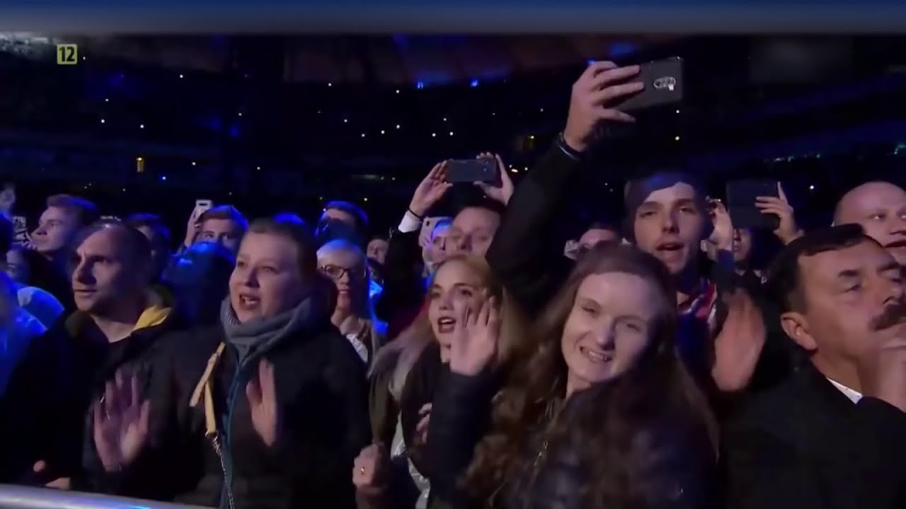 Ronnie Ferrari - ONA BY TAK CHCIAŁA- Roztańczony Narodowy 2019 ( NA ŻYWO)