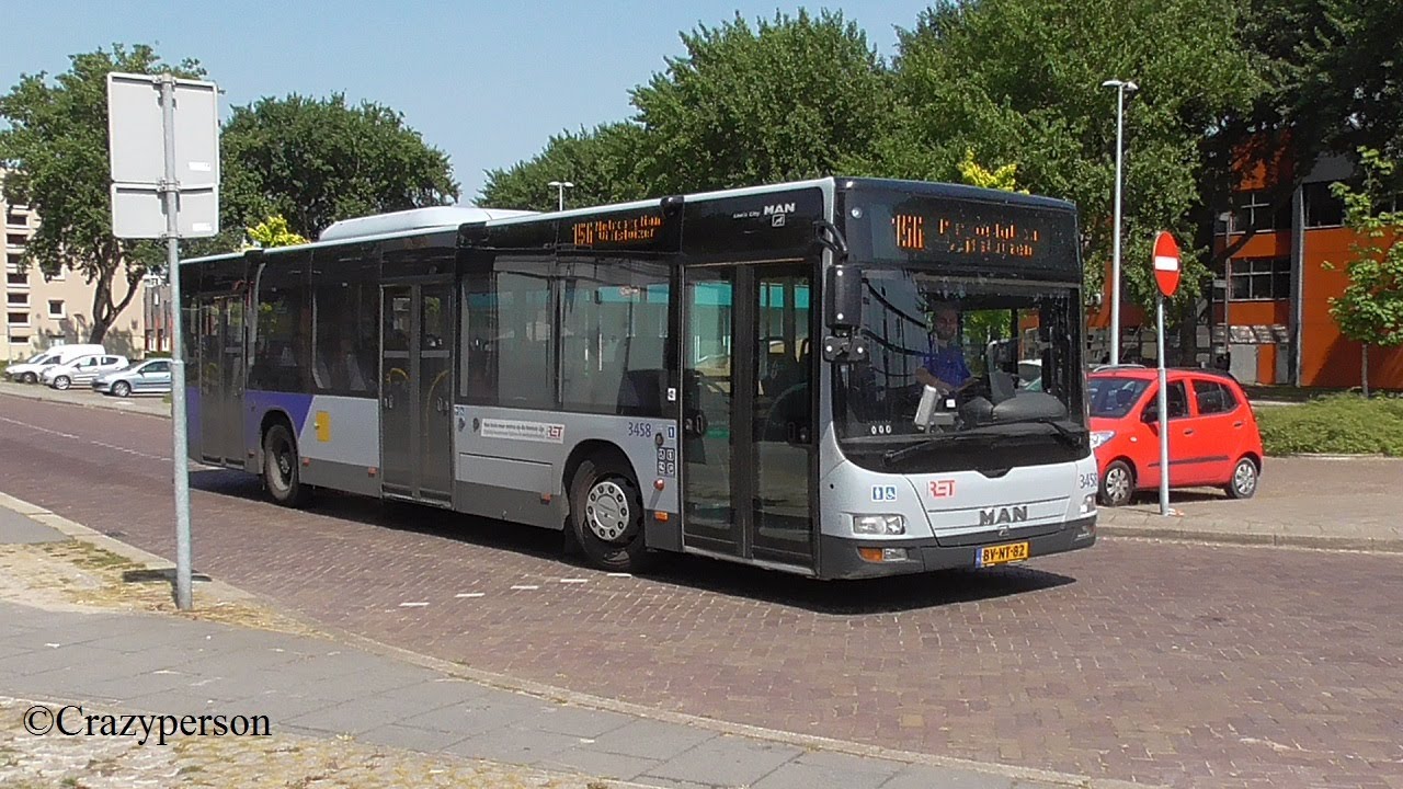 Drie RET Bussen op Vlaardingen West (1 van Hoekse Lijn)