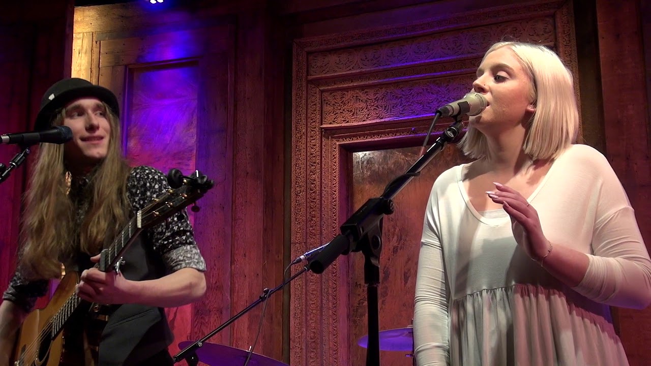 House of the Rising Sun Sawyer Fredericks Feb 28, 2019 with Lily Nicks
