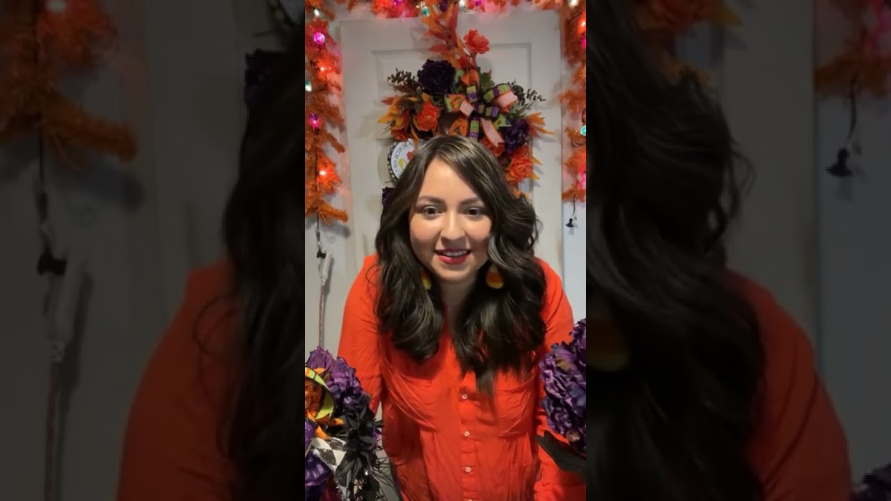 JULY FB LIVE, Showcasing Fall Wreaths, Football & School Wreaths