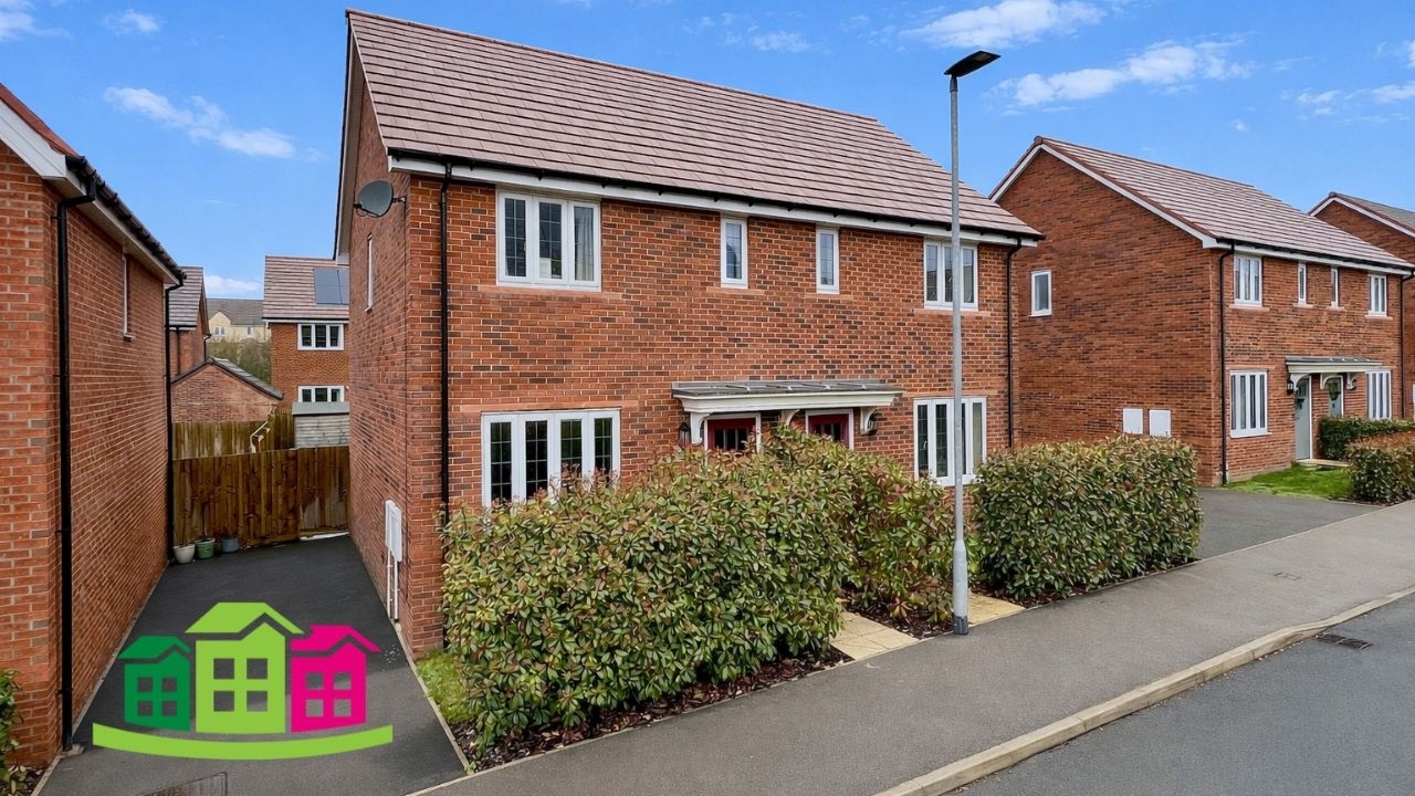 Virtual Tour - 3 Swallowtail Road, Holmer, Hereford, HR4 9EF