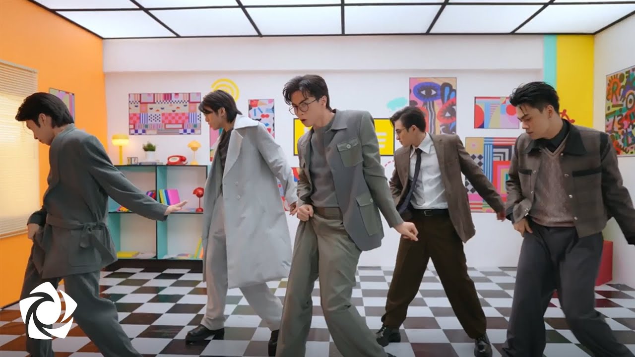 Wrive - 'Ooh La La' Performance Video