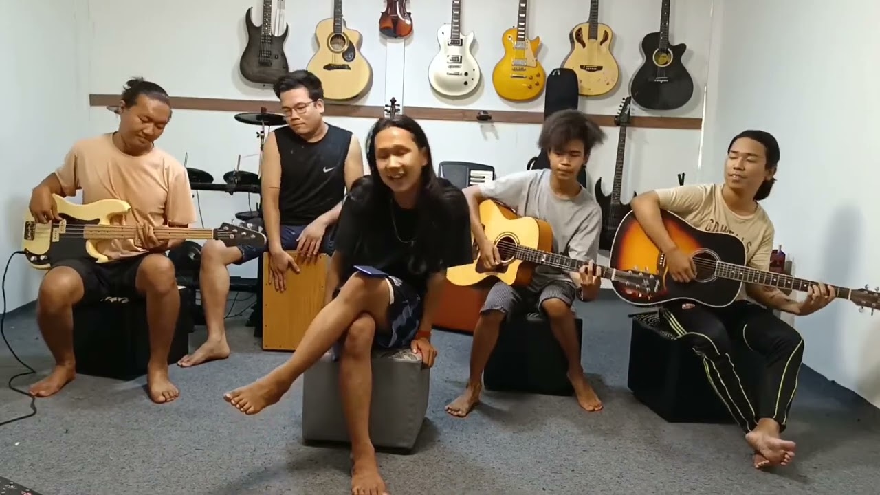 ဖြဲမယ် ဆွဲမယ်🤘