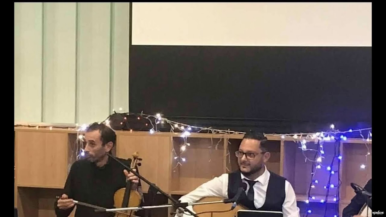 Mohamed moumen (nakleb+nesraf raml maya+khezna sgrira partie 1)