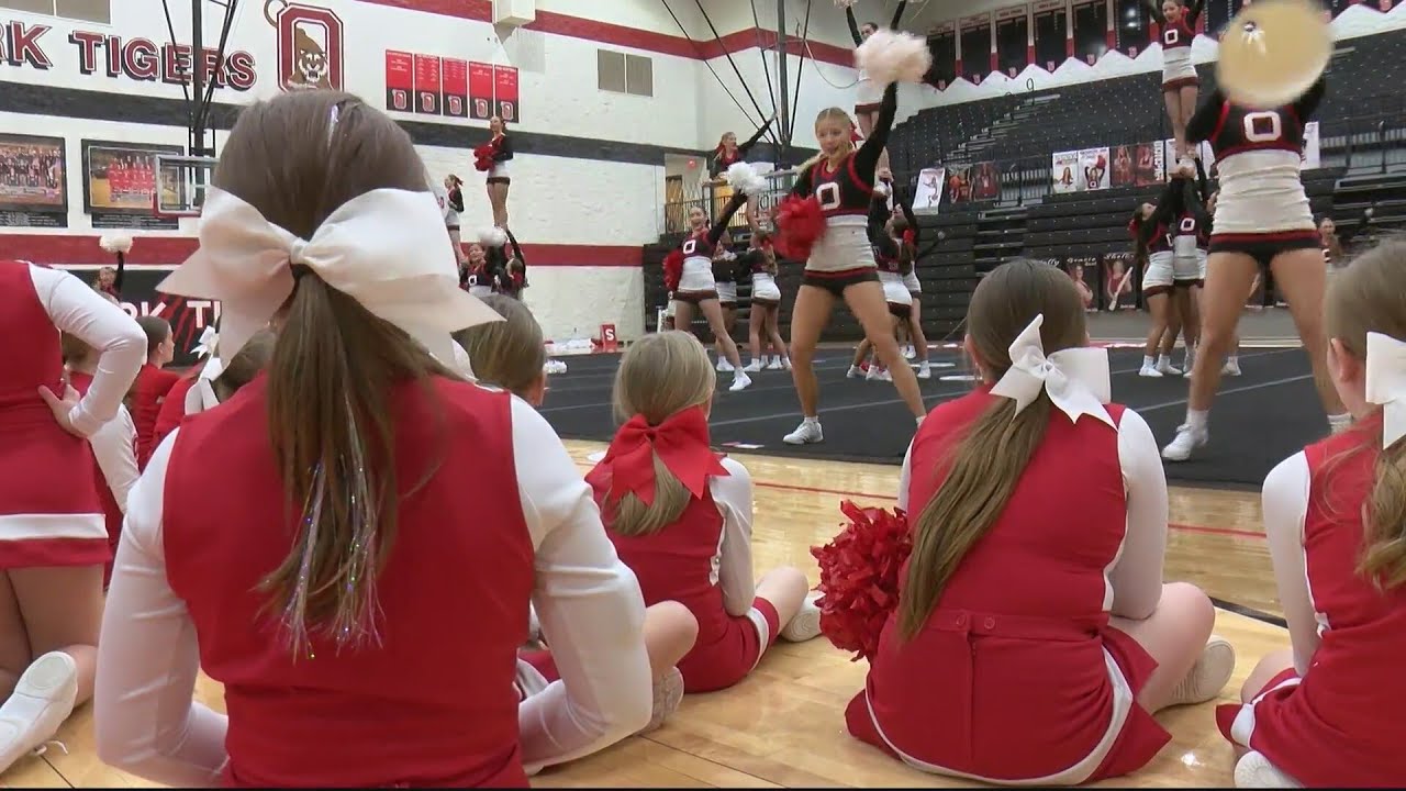 Ozark cheerleading heading to nationals