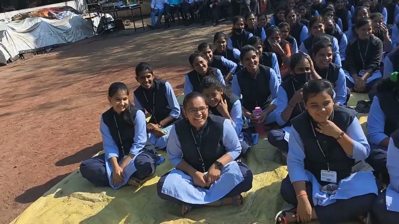 कितीपण फेअरअन् लव्हली लावा आणि एकदा उन्हातून फिरुन या ..हसत हसत प्रबोधन हसता हसता परिवर्तन#viral ..