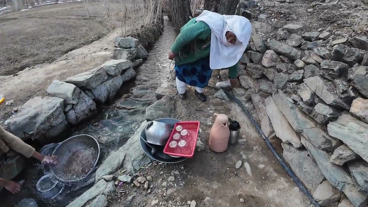 خاطرات ظرف شستن اگر از ویدیو خوش تان آمد لایگ کنید فالو کنید 