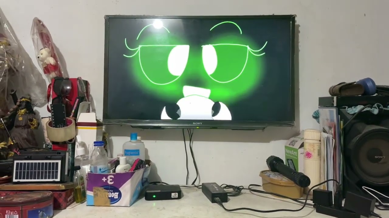 Vee hacked my TV screen (remastered)