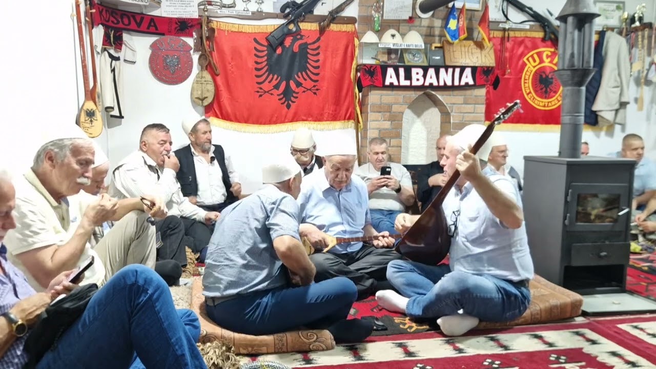KRAHINA MUJES LUTA,GANIU E NAIPI