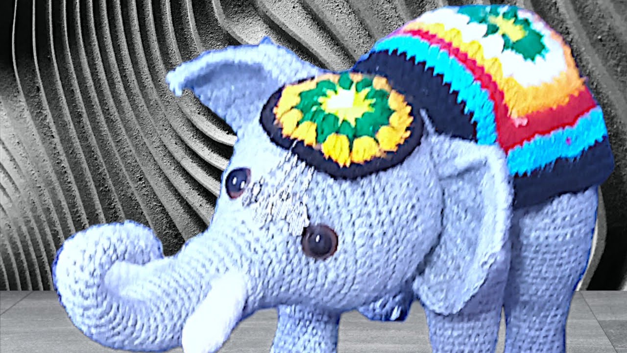 فيل بالكروشية بطريقة مميزة وسهلة #فيل_كروشيهCrochet elephant#