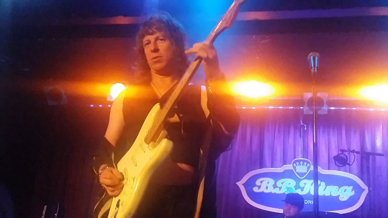 Brand New Heavies featuring N'Dea Davenport - Never Stop (Live)