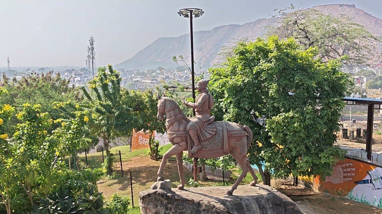 Chaksu se nivai ke liye Ravana Shivaji Park enjoy karte hue 🥺 Park bahut shandar hai 🥀