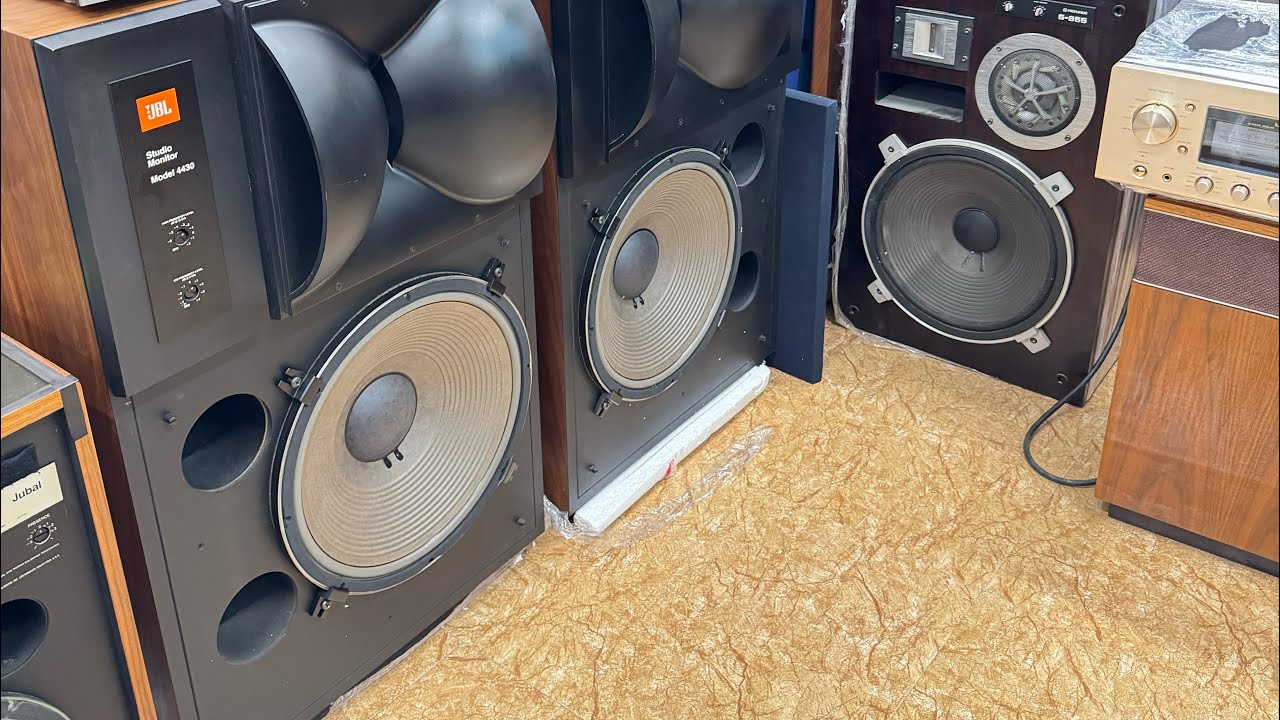 Báo Giá JBL và những cặp loa Gấu khủng JBL 4430 , JBL 4343 , Gold