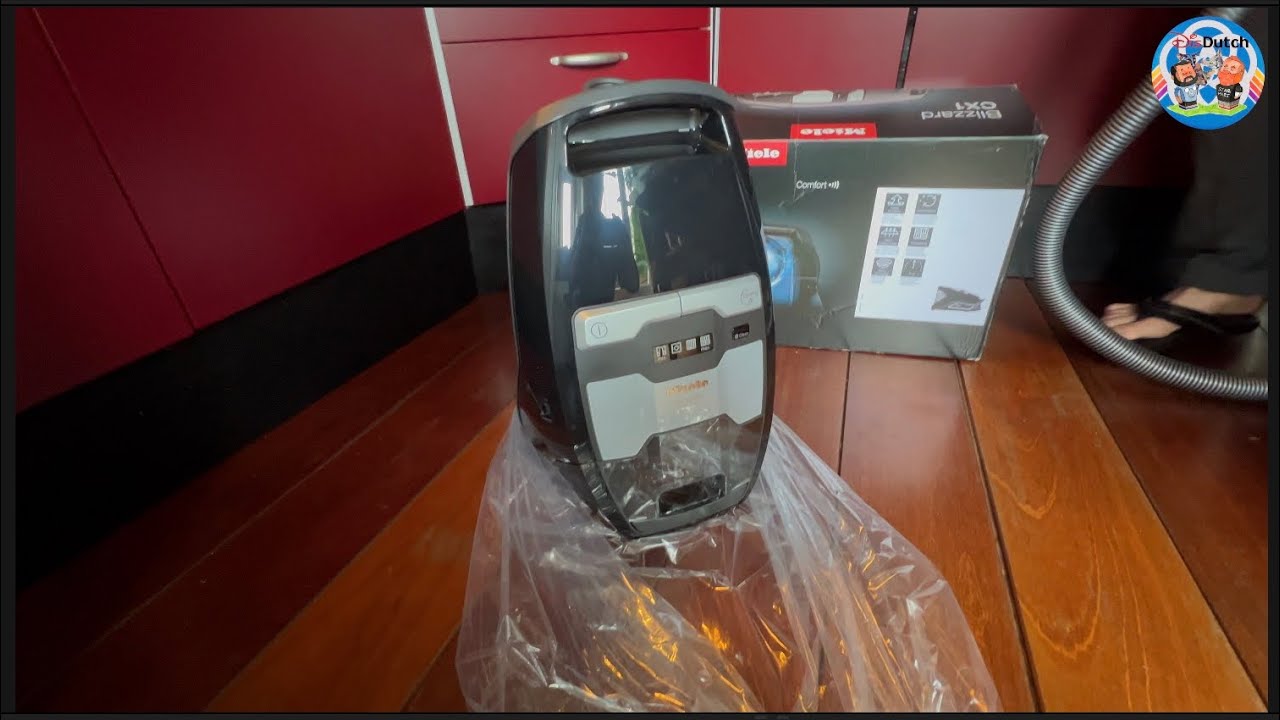 review: Miele Blizzard CX1 PowerLine stofzuiger /  vacuum cleaner