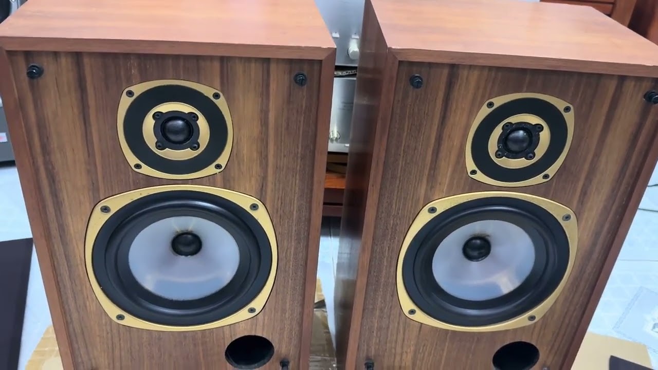😍😍😍Loa  Tannoy V-30. Đẹp lam luôn 12,5 tr -EThinh :0908946099